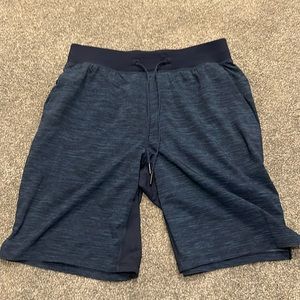 Lululemon Shorts Men’s Medium